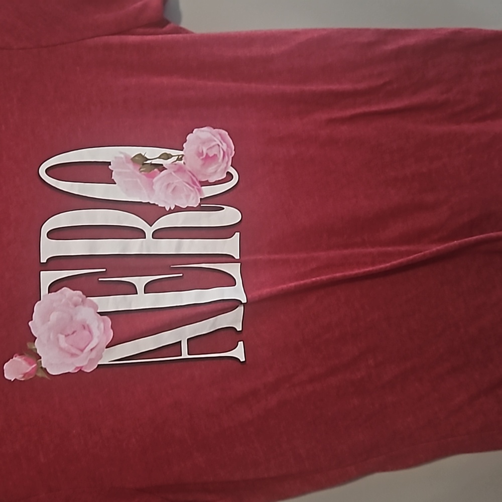Burgundy Med top